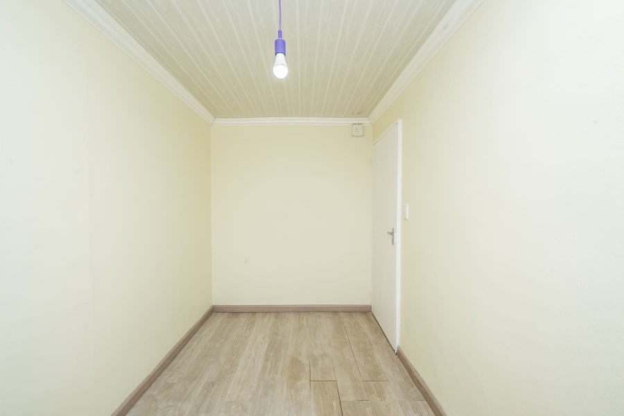 3 Bedroom Property for Sale in Protea Village Western Cape